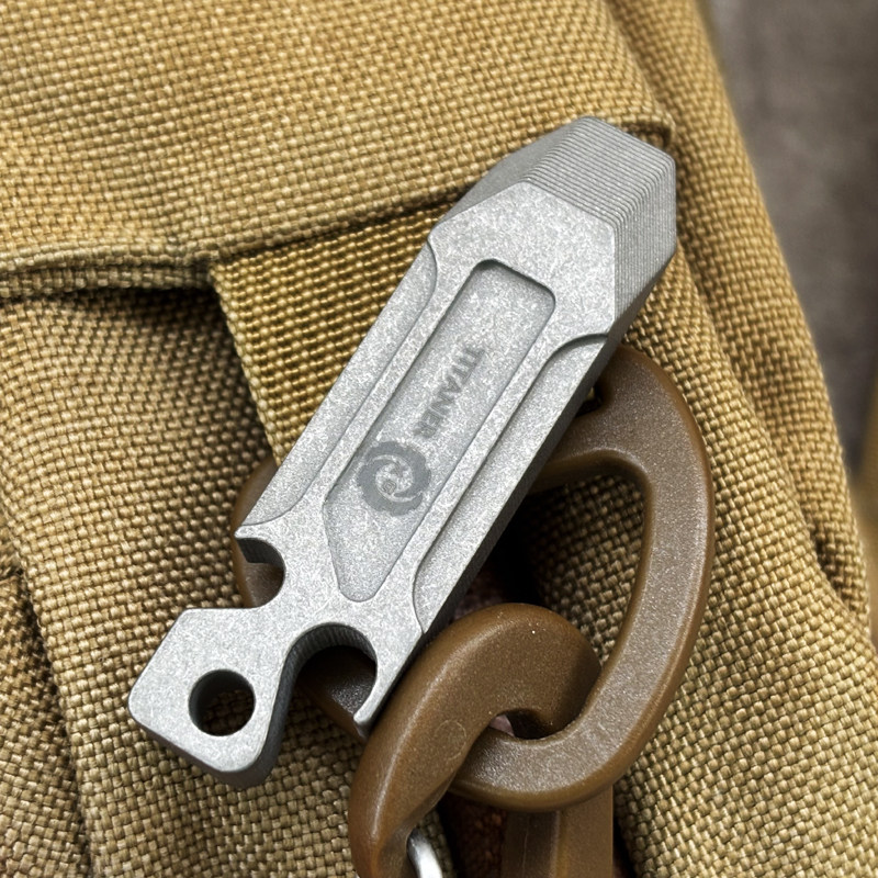 Outdoor Portable EDC Multi-fun - đánh giá và giá Keychain Multi Tool